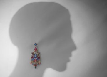 15 Different Types of Earring Backs (Plus Interesting Facts)