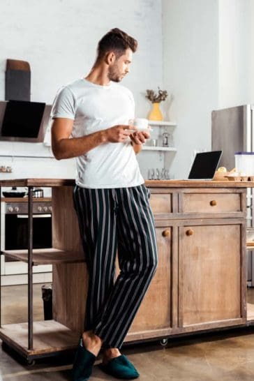 The Different Types of Pajamas (Sleepwear) for Women and Men (List ...