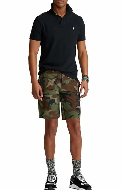 What to Wear with Camo Shorts?