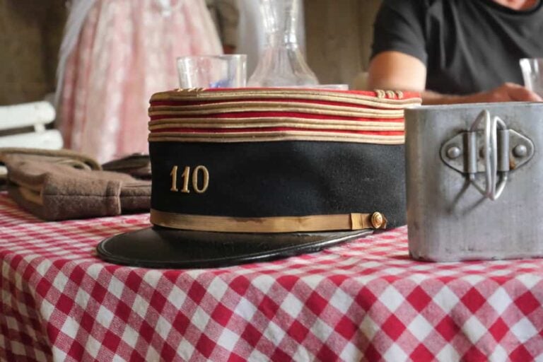 What is a Kepi Hat? Types, Definition & Photos