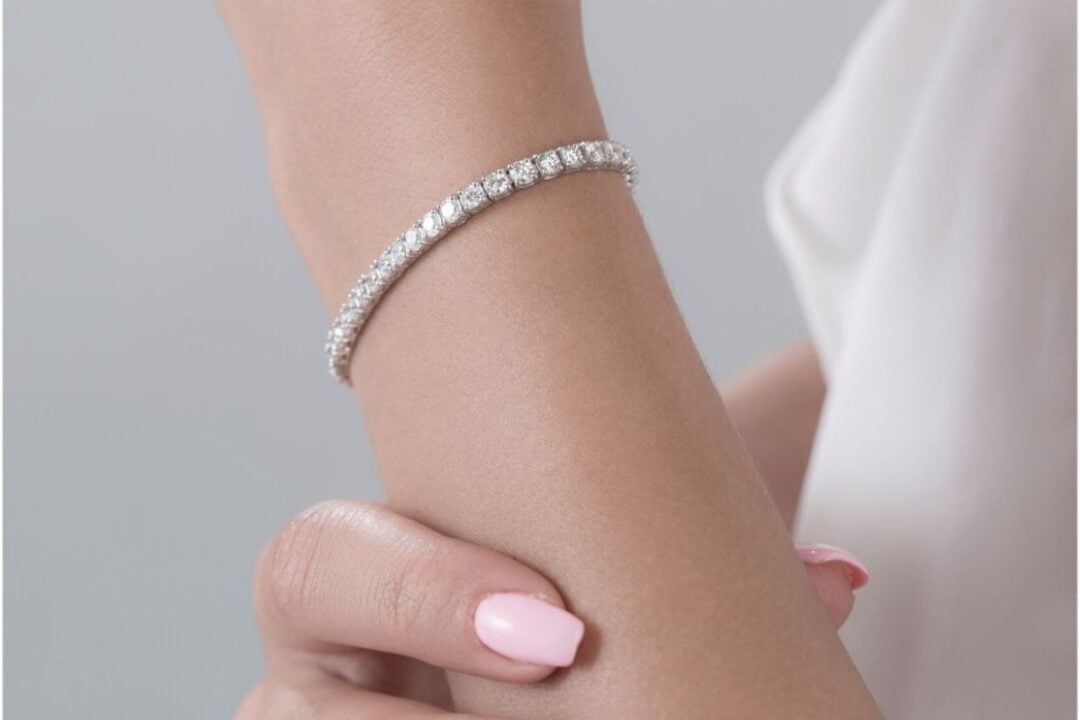 What Is a Tennis Bracelet? Why Is It Called a Tennis Bracelet