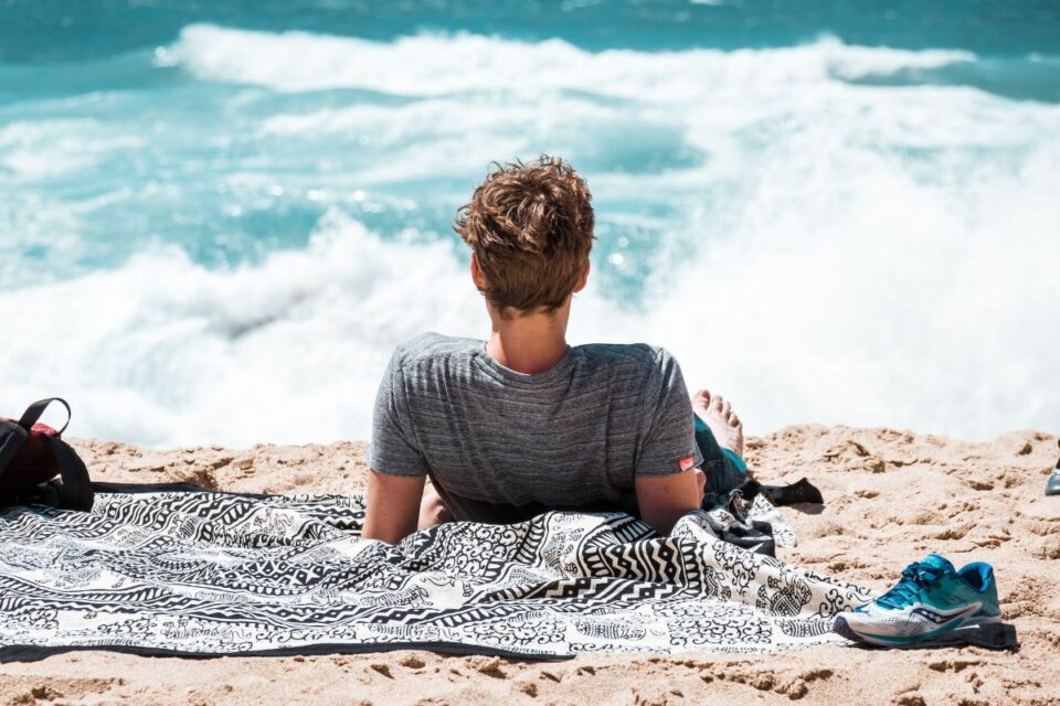 12 Brands Similar to Faherty Threadcurve