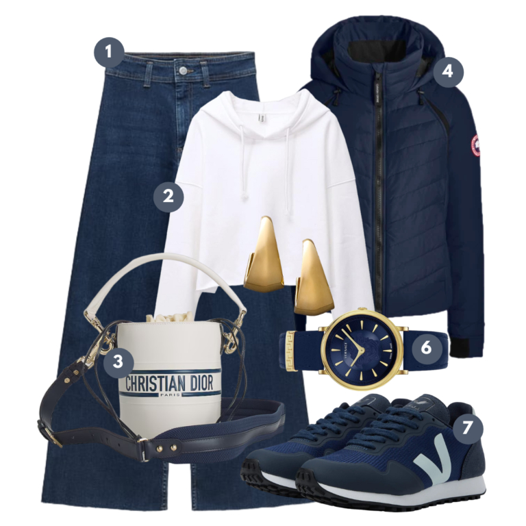 Casual Elegance: Nautical Vibes with a Touch of Gold