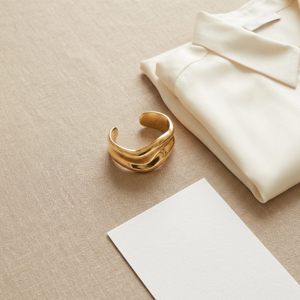 The Cognitive Load Theory That Explains Why Less Jewelry Reads as More Power