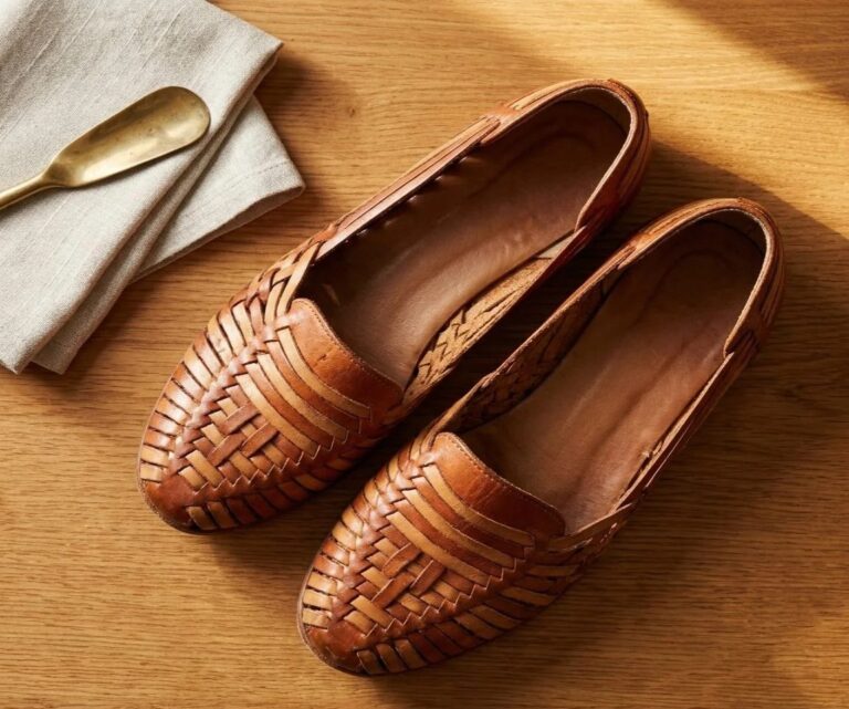 What Women’s Shoes Looked Like in 1970 vs. NOW — 26 Before & Afters You Have to See