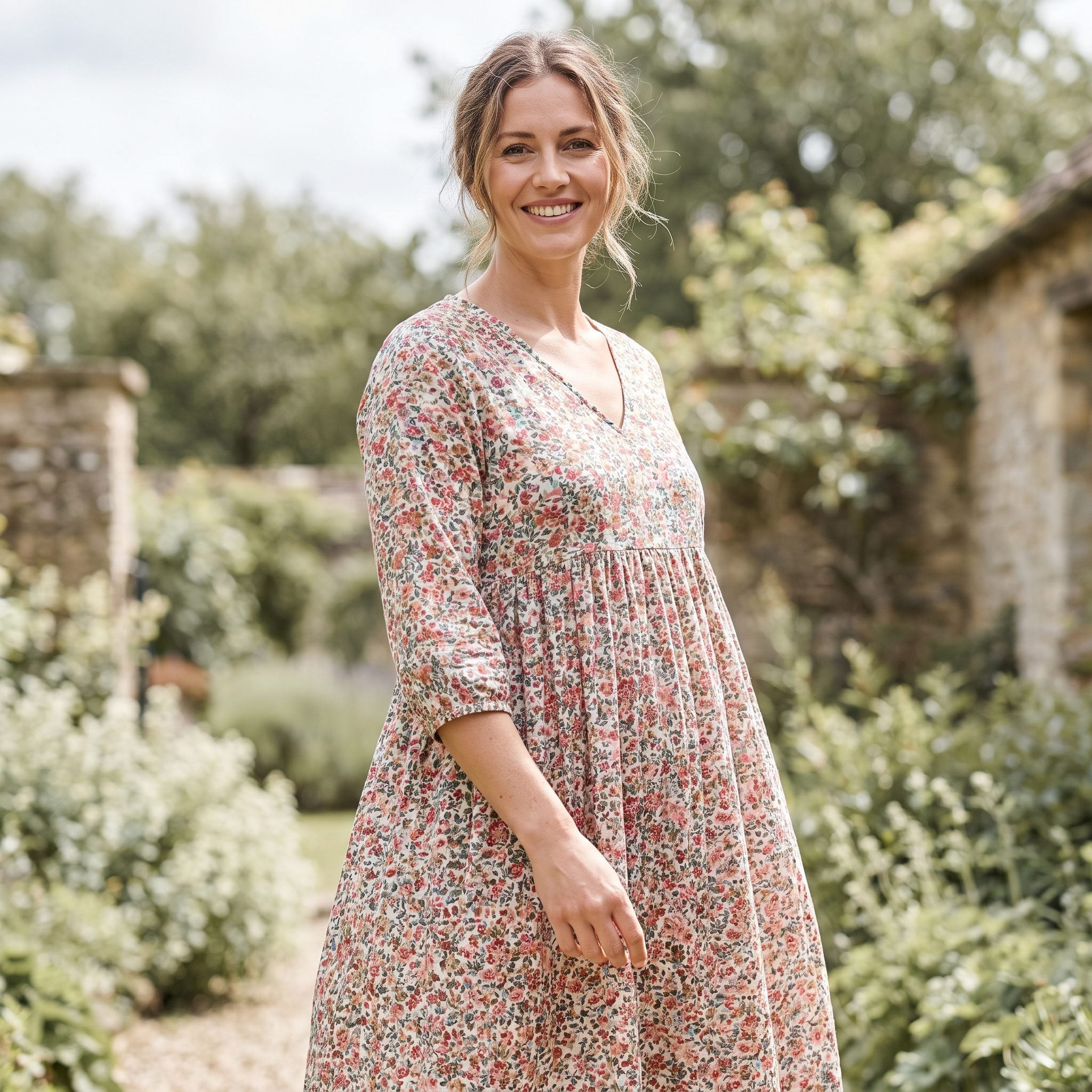 1992: The Babydoll Dress That Erased the Waist Entirely