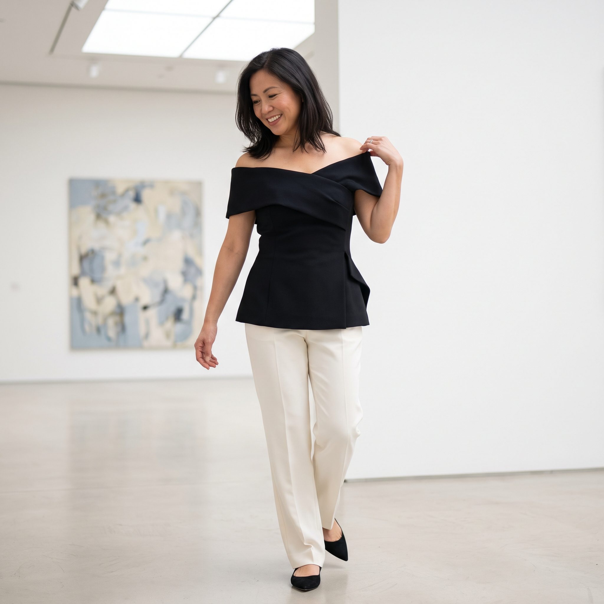 The Gorgeous Off-the-Shoulder Top That Refuses to Stay in Place