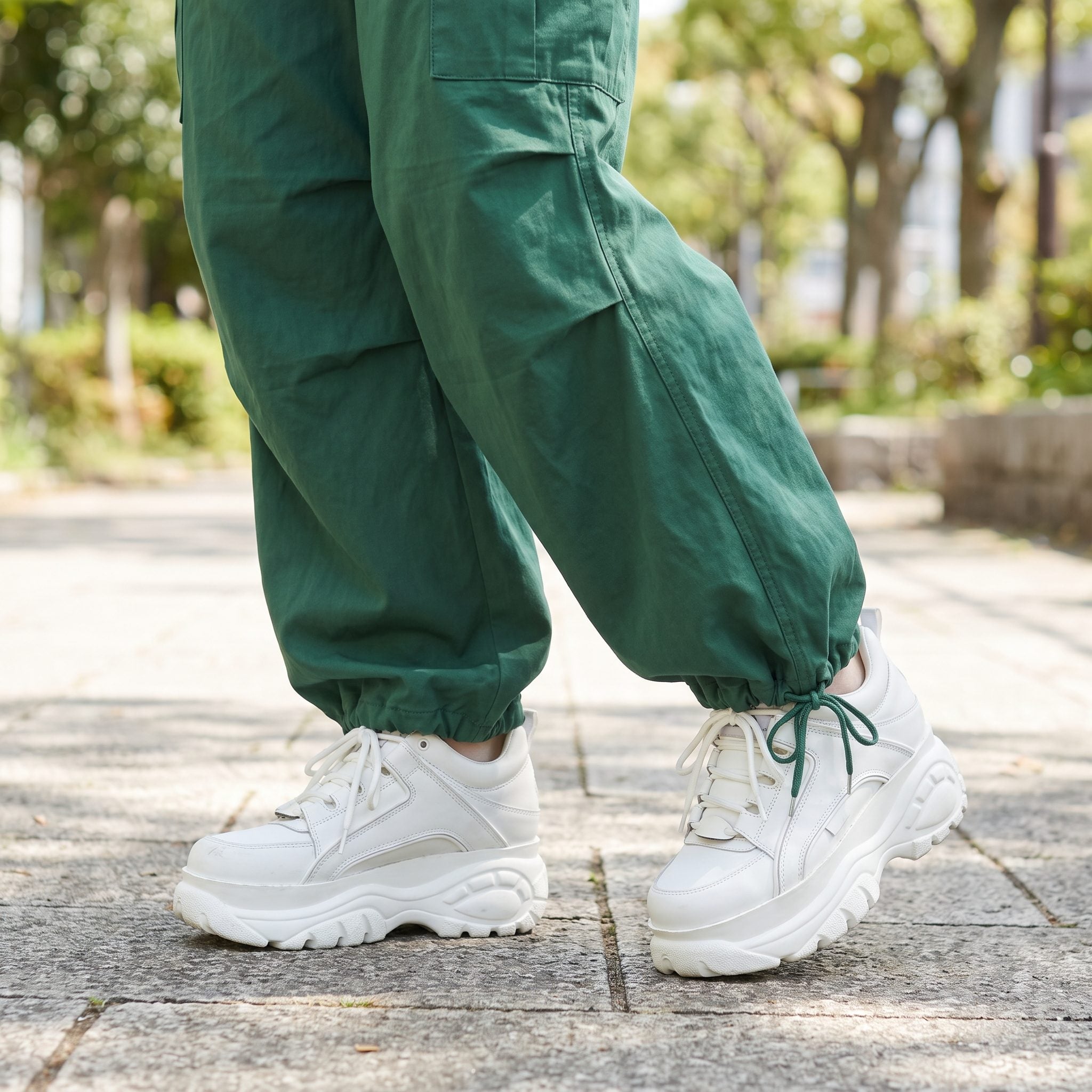 Balloon-Leg Cargo Pants + Chunky Sneakers
