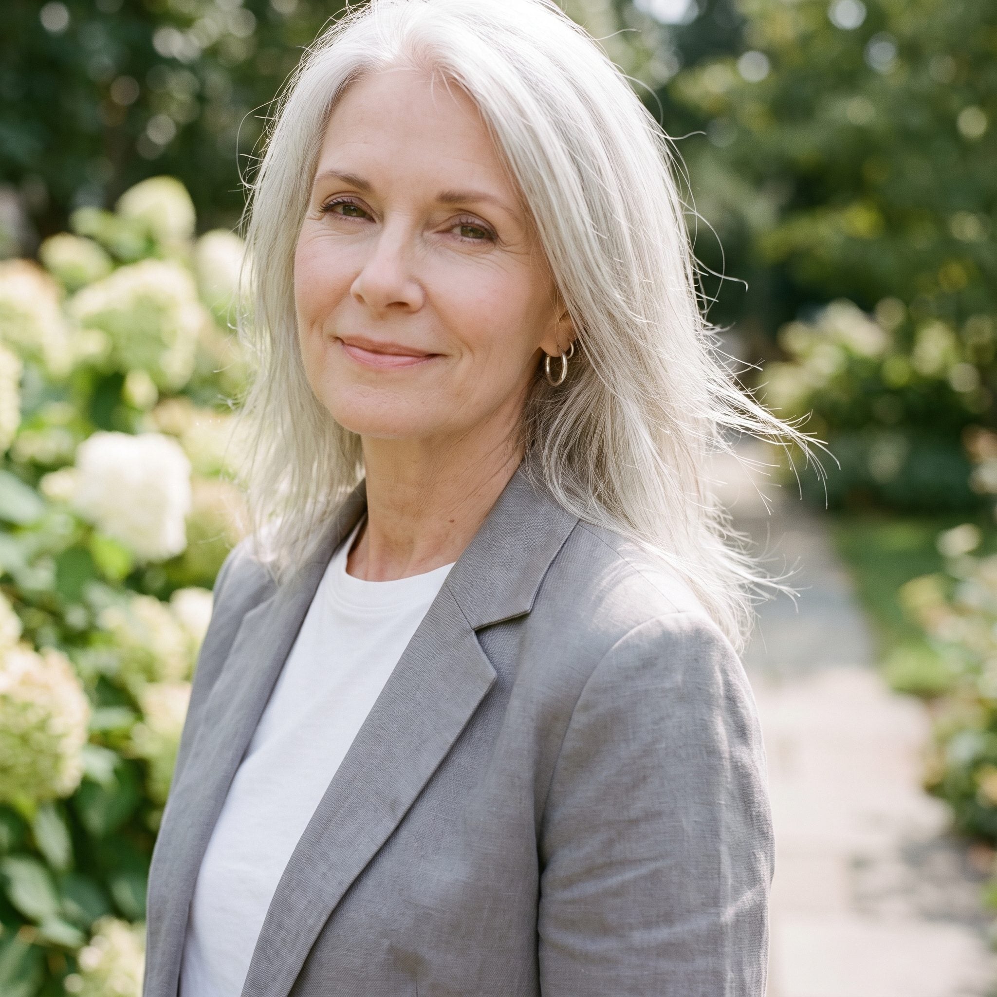 Blended Layers With No Guard on Baby-Fine Postmenopausal Hair (The Vanishing Ends)
