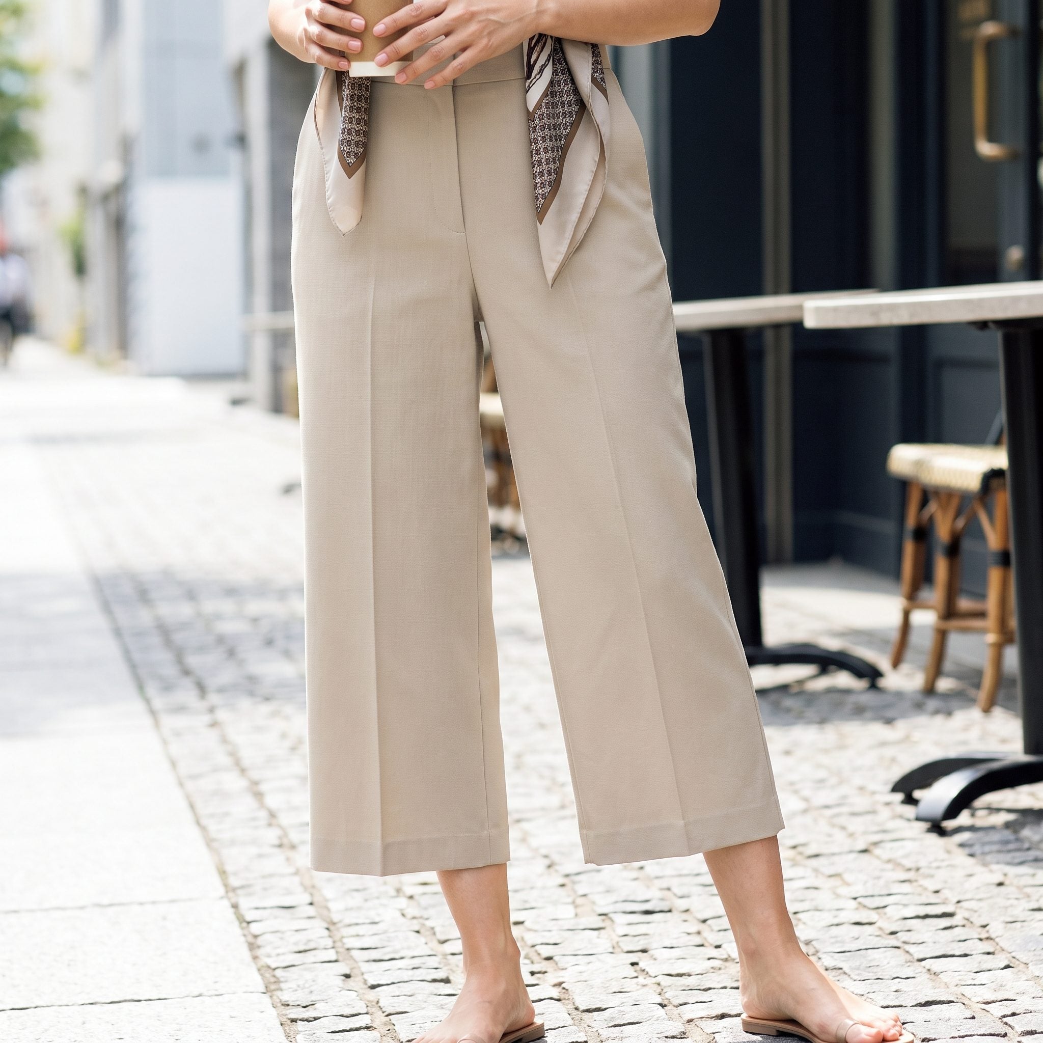 Cropped Wide-Leg Trousers That Cut You Off Mid-Calf