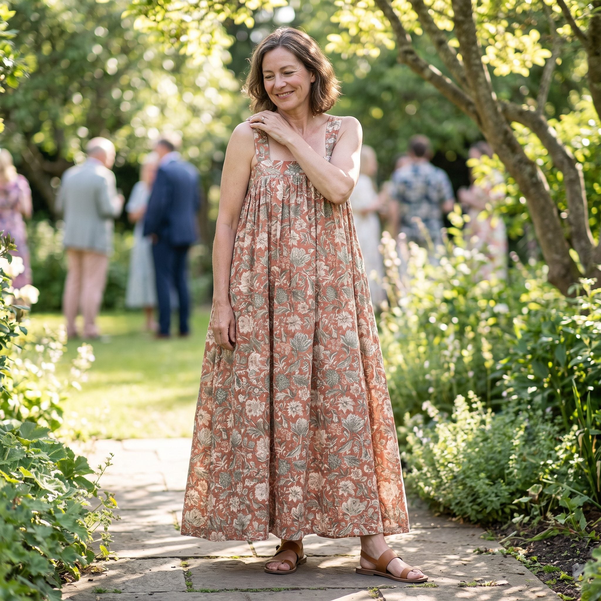 Heavy Maxi Dress That Pulls From the Shoulders