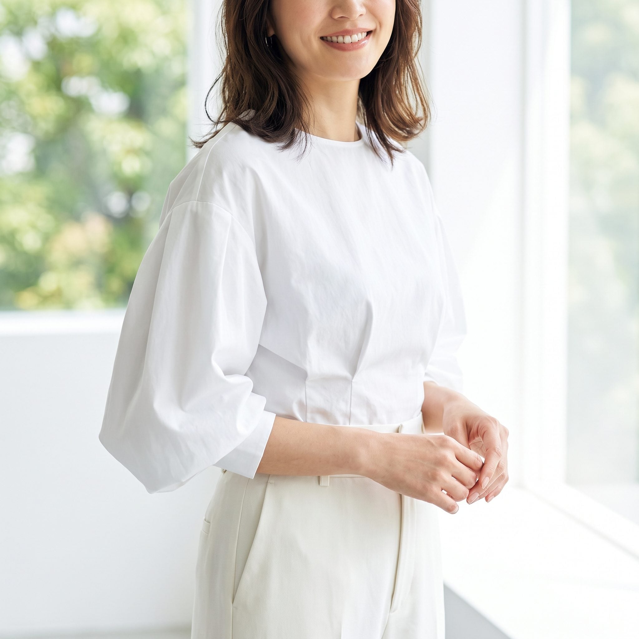 Statement Sleeve Blouses with Balloon Cuffs