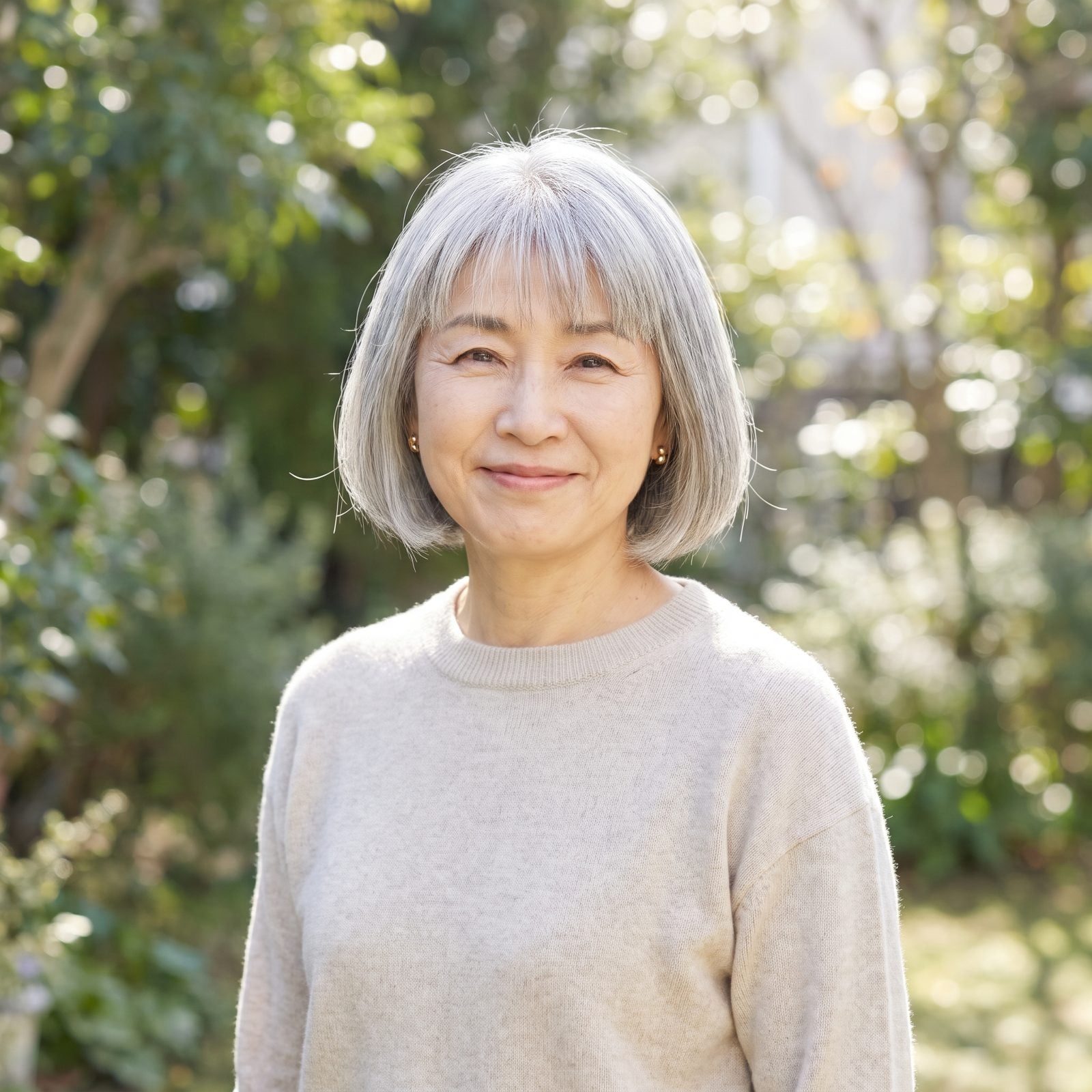 Wispy Fringe Softening a Chin-Length Bob on Silver Hair